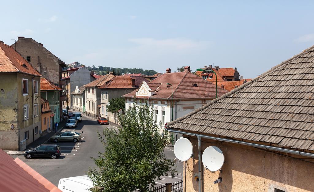 Matei Basarab Private Apartments Braşov Extérieur photo