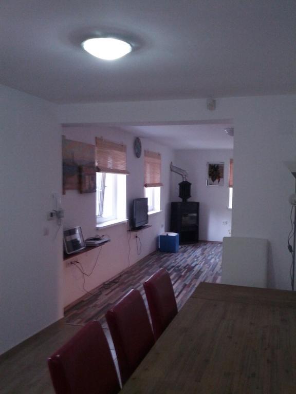 Matei Basarab Private Apartments Braşov Extérieur photo